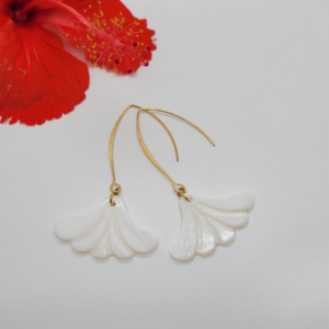 les-bijoux-de-pims-boucles-eventail-nacre