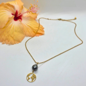 les-bijoux-de-pims-collier-doré-mappemonde-perle-tahiti